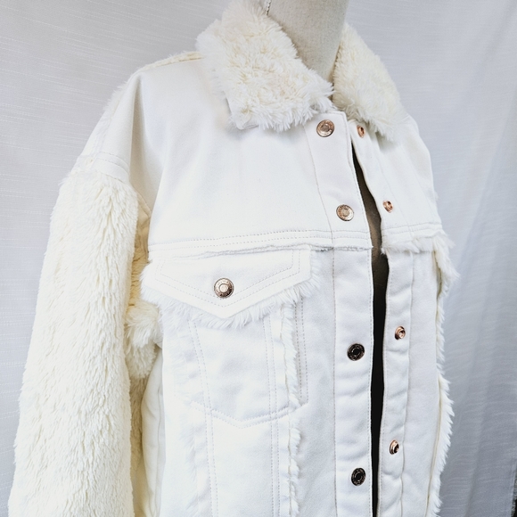 NWT Mavi Destiny Gold Icon Jean Jacket size Medium - Picture 9 of 16